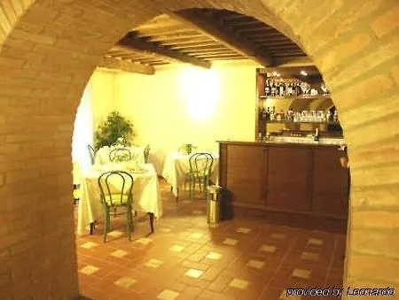 Relais Valentini 산베난초