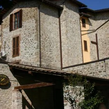 Relais Valentini 산베난초